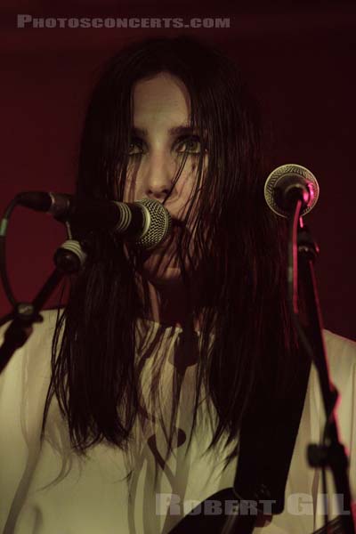 CHELSEA WOLFE - 2012-05-04 - PARIS - Point Ephemere - 